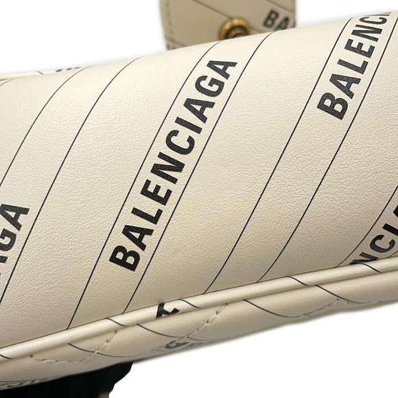 Gucci GG Marmont The Hacker Project Small Shoulder Bag - Picture 12 of 16